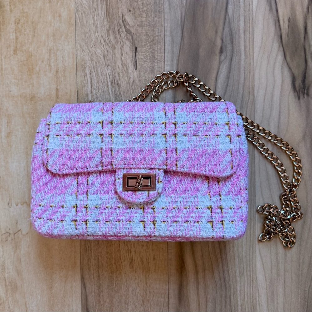 Elegant Pink Tweed Crossbody Bag